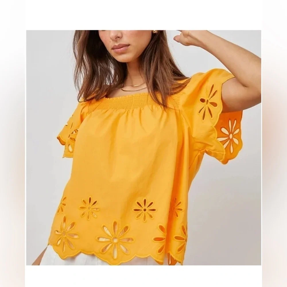 Rails Sonora Top Marigold Eyelet Blouse Women's Size Medium Spring Casual